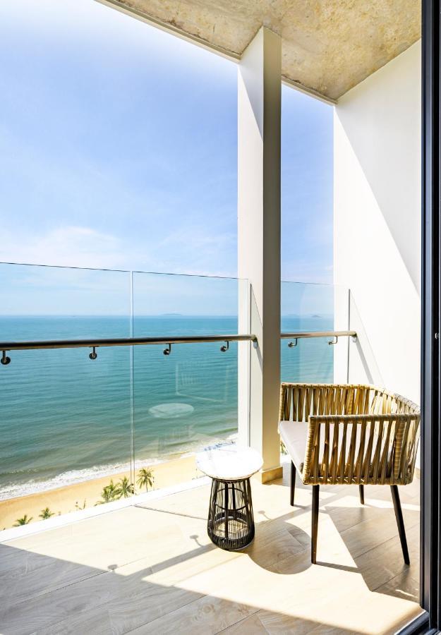 Premier Executive Ocean Front