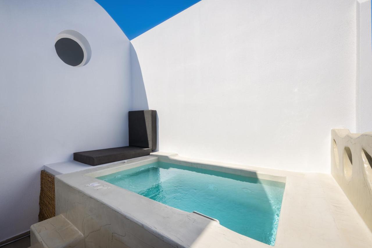 Family suite sea view with outdoor hot tub