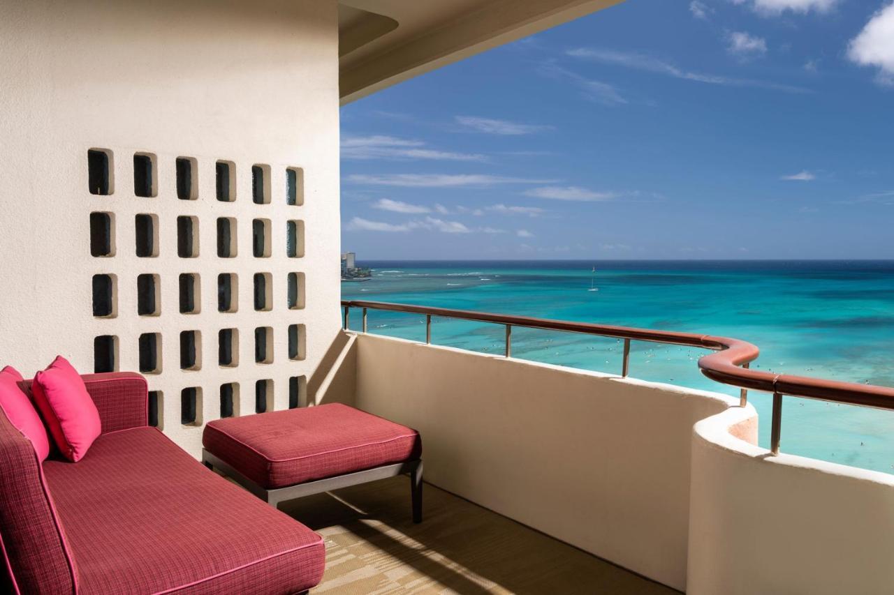 Mailani Tower Ocean Suite