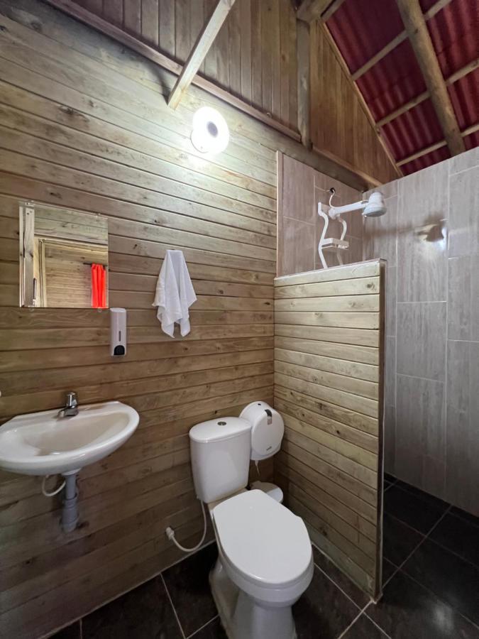 Deluxe Queen Suite