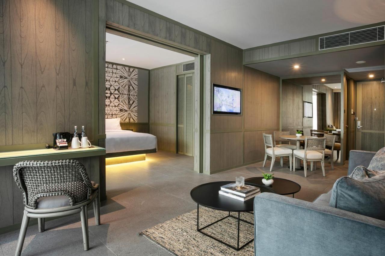 Special Offer - Suite with Bathtub and Gourmet Breakfast at Tea Room
