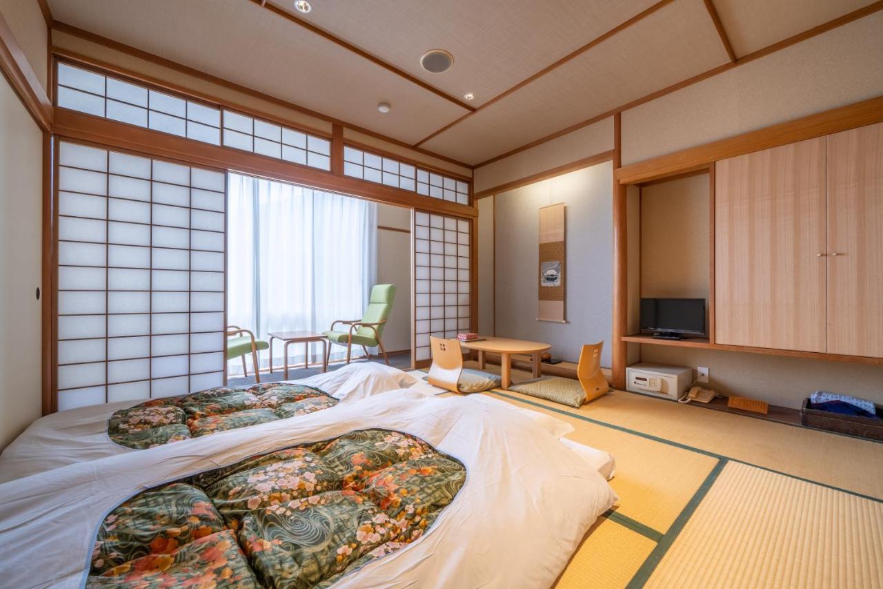 Superior Japanese-Style Twin Room