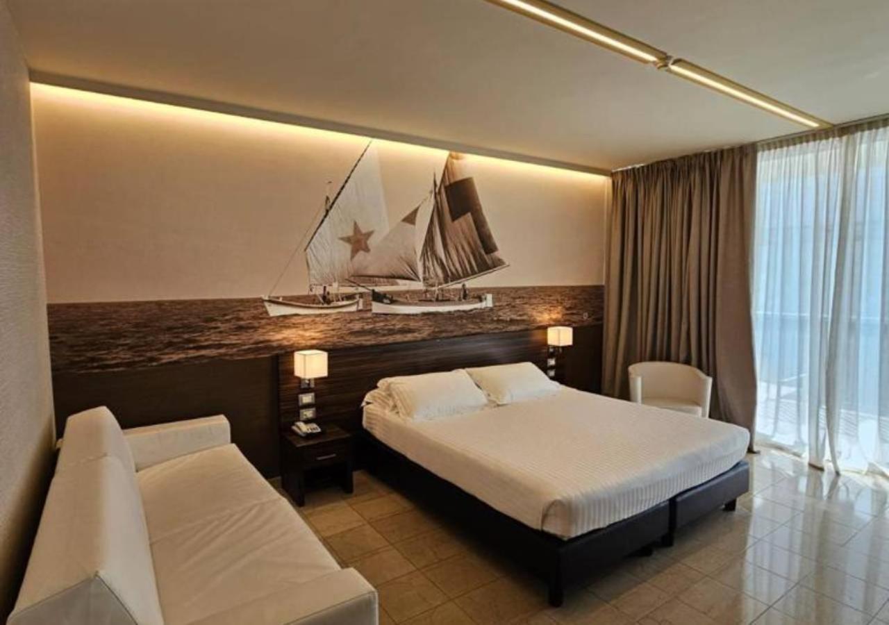 Superior Double Room with Terrace - Max 4 Guests