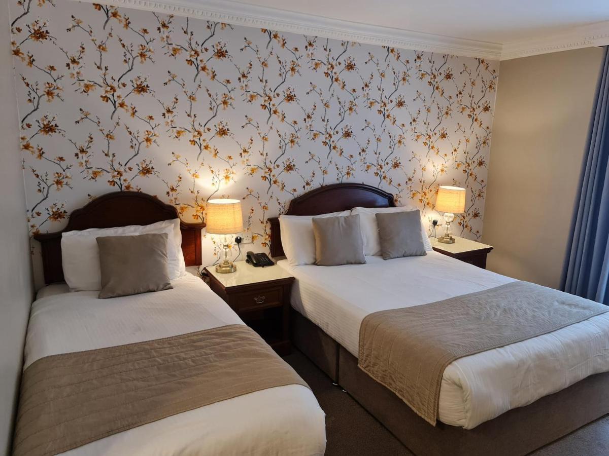 Double or Twin Room - Room Only