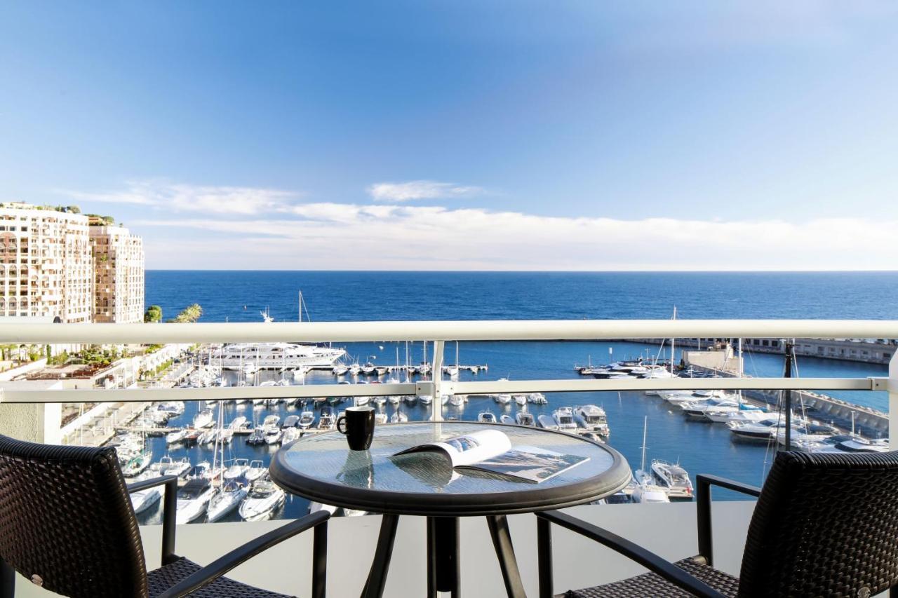Business twin Sea View room with balcony