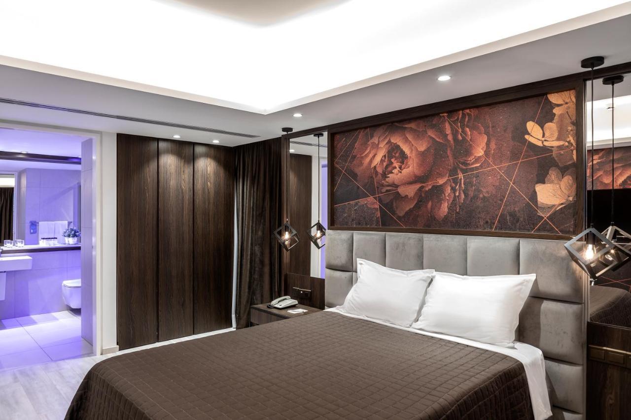 Executive Triple Suite