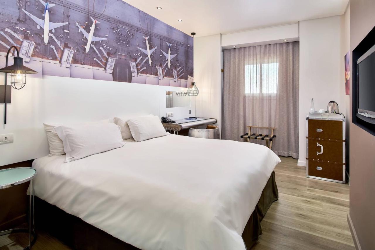 Guest room, 1 King Bed