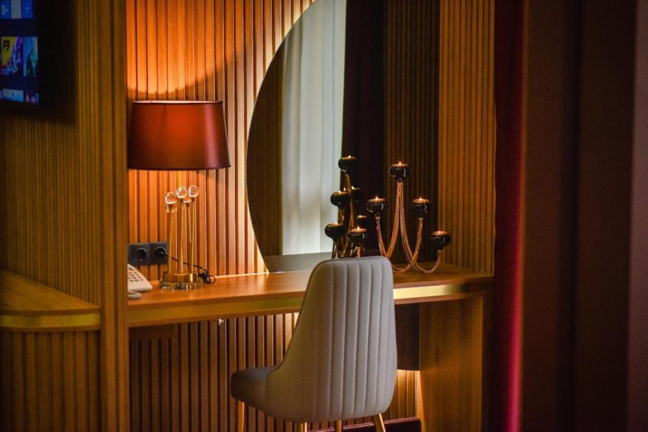 One-Bedroom Apartment - 2nd Floor with Free Spa Access