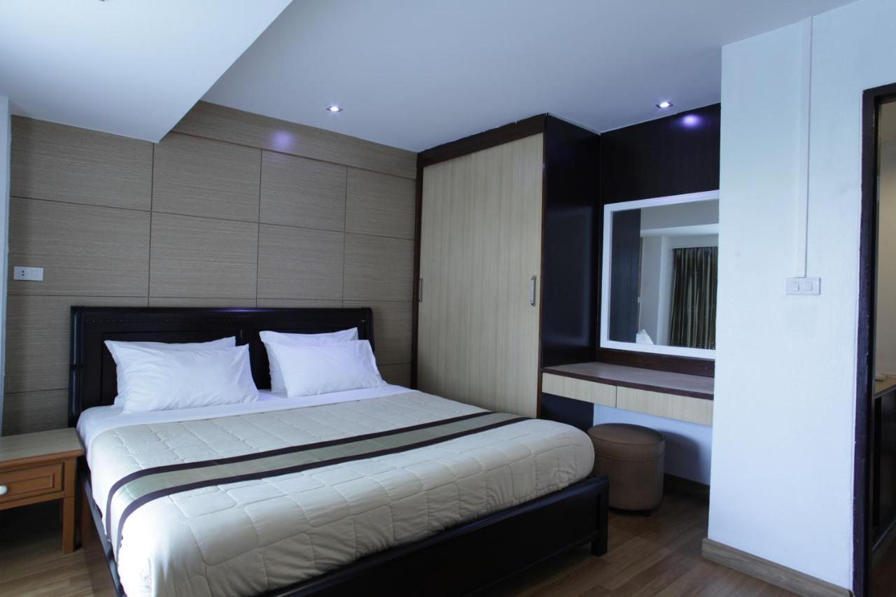 Two-Bedroom Suite