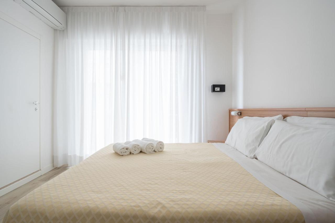 Standard Room with Side Sea View