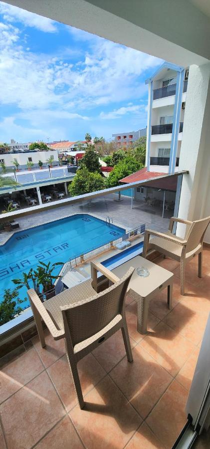 One-Bedroom Apartment with Pool View