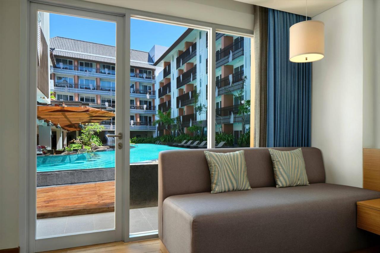 Premium Pool View, Guest room, 2 Twin/Single Bed(s)