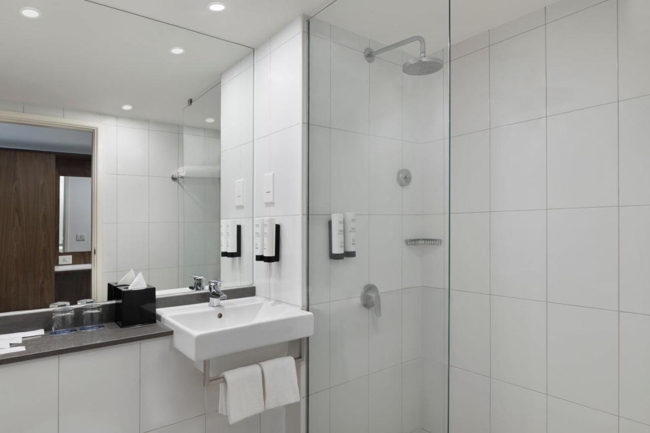 Fairfield Executive Twin Room with Lounge Access with 15% discount on Food and Beverages and early check-in & late check-out*