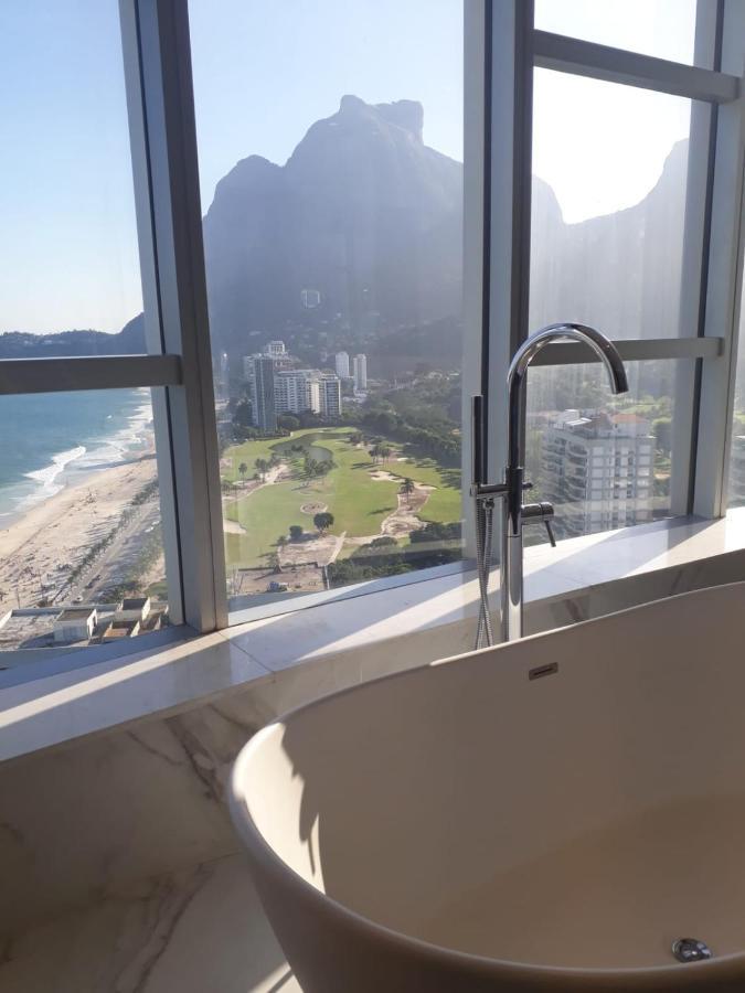 King Suite with Spa Bath