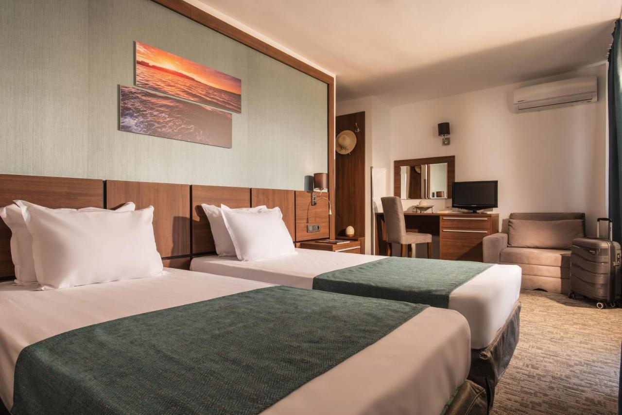 Double or Twin Room with Balcony