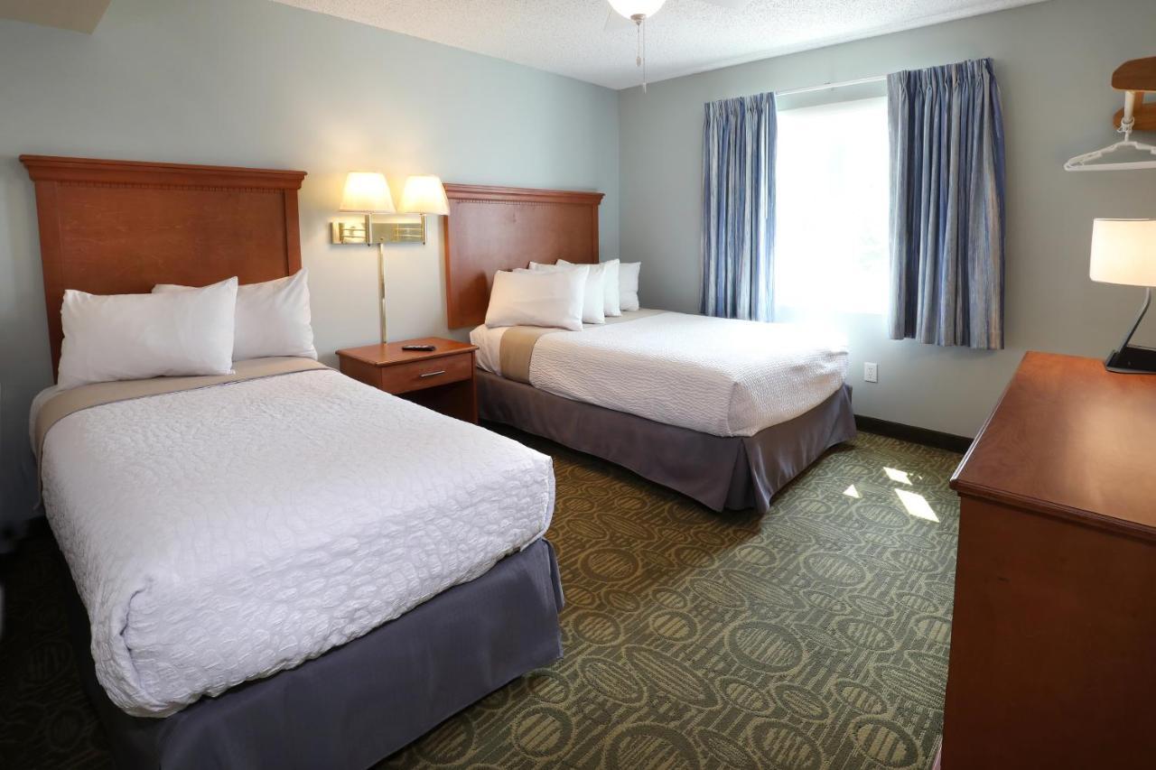 Three-Bedroom Suite