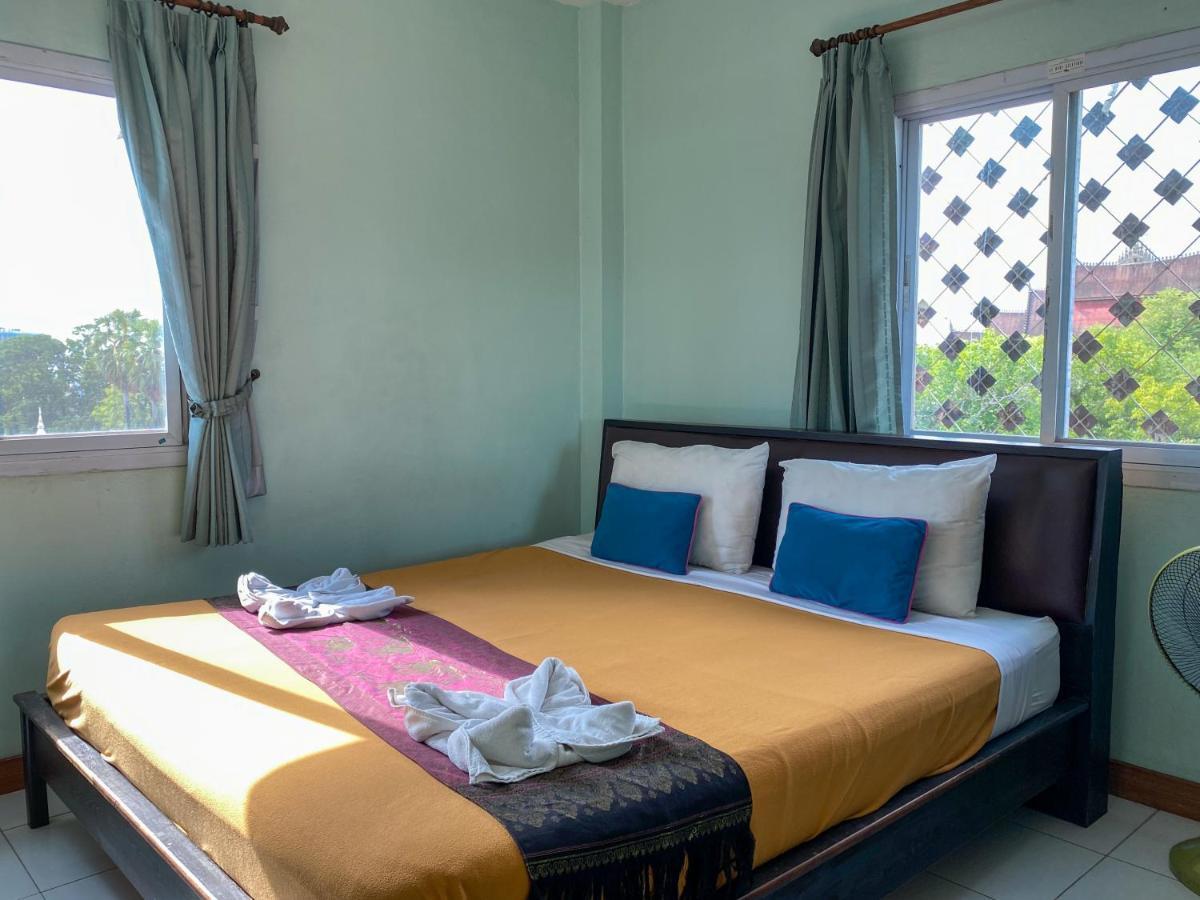 Double Room with Shared Bathroom