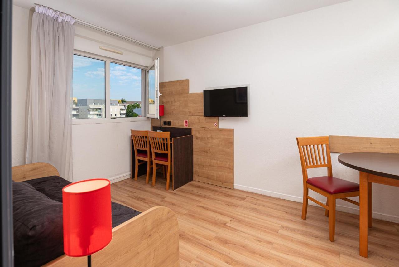 Apartment (4 Single Beds)