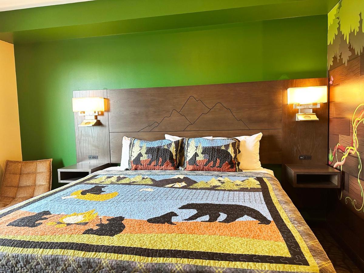 Family Suite with Balcony