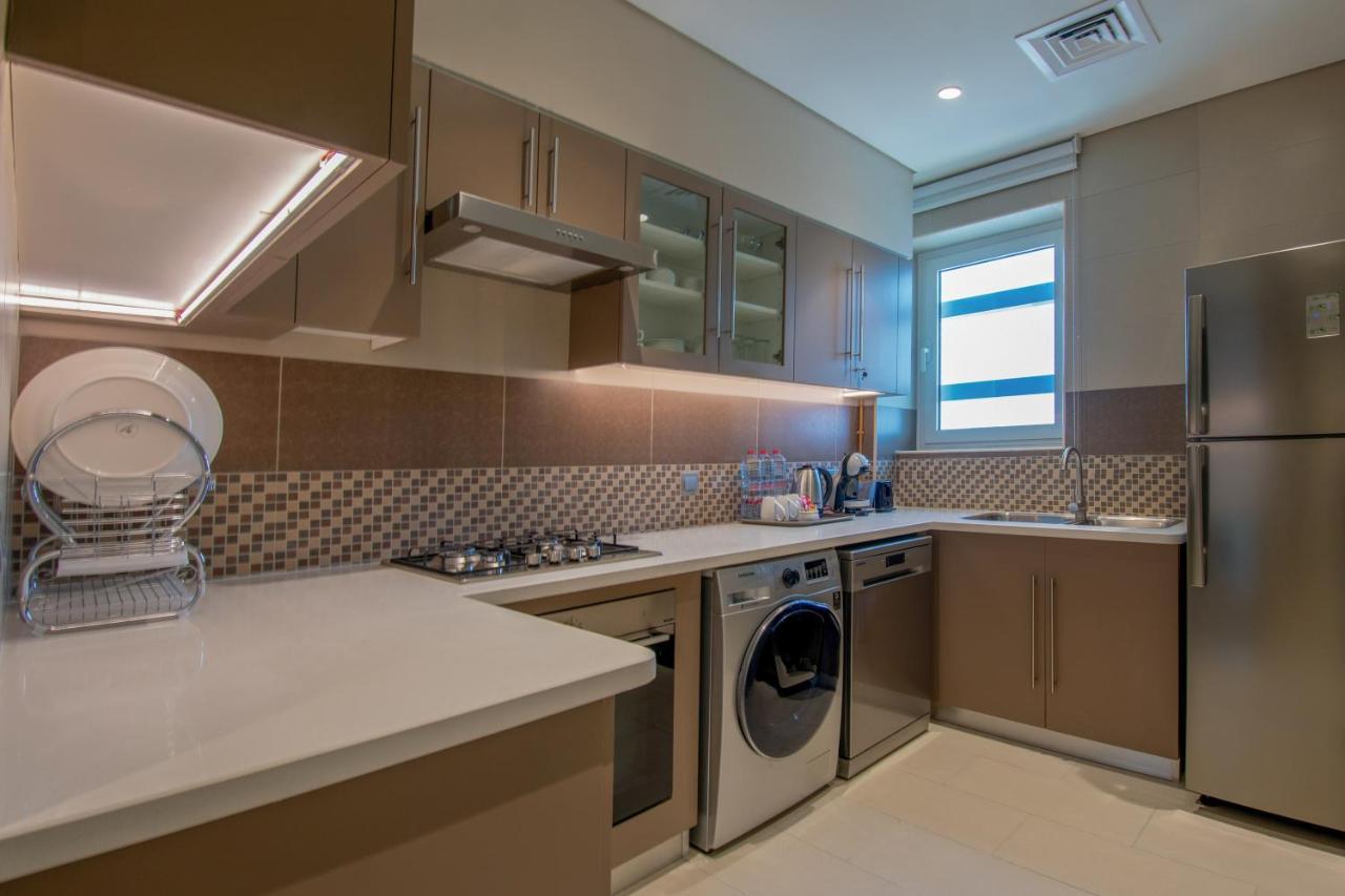 Premium Three-Bedroom Apartment - Inclusive of complimentary shuttle bus to Deira City Center & Dubai Festival City Mall