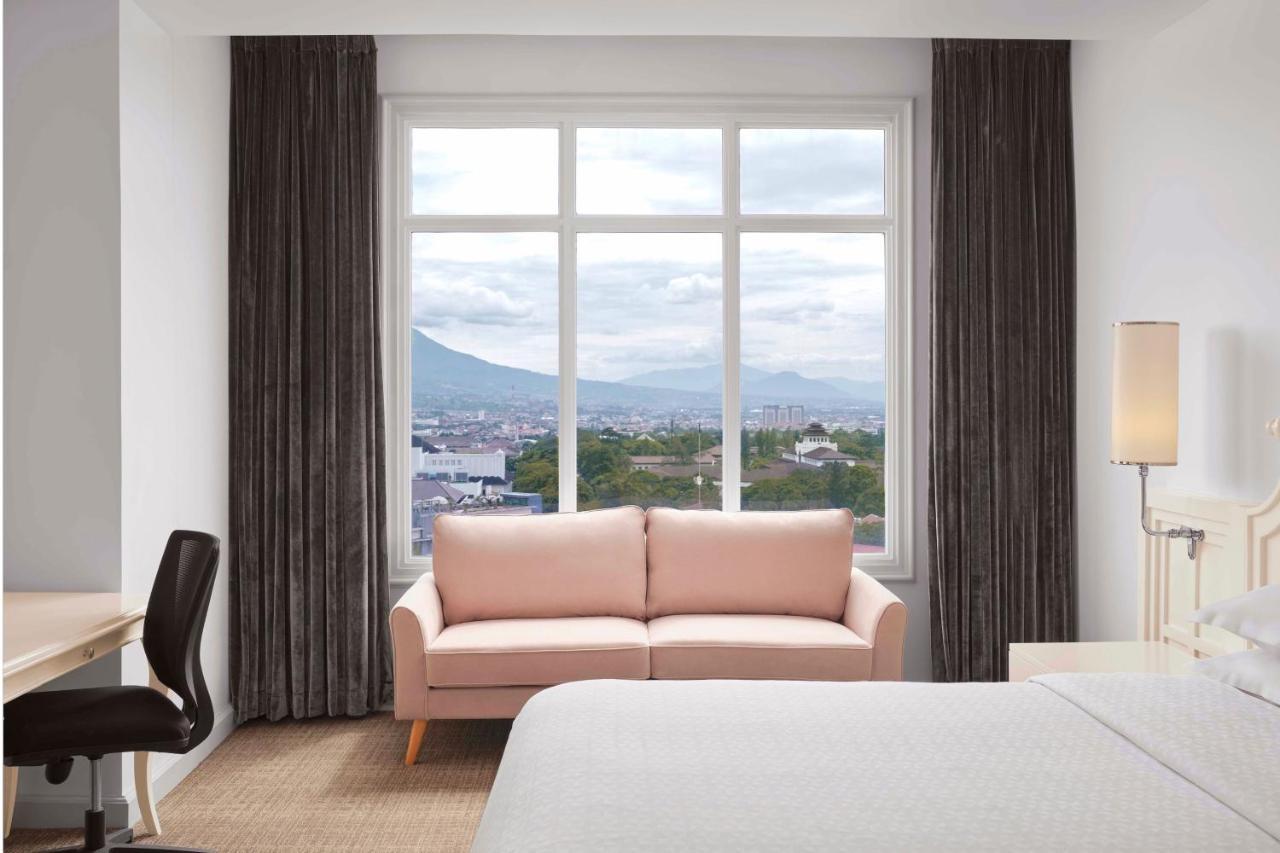 Premium King Room with Sofa Bed