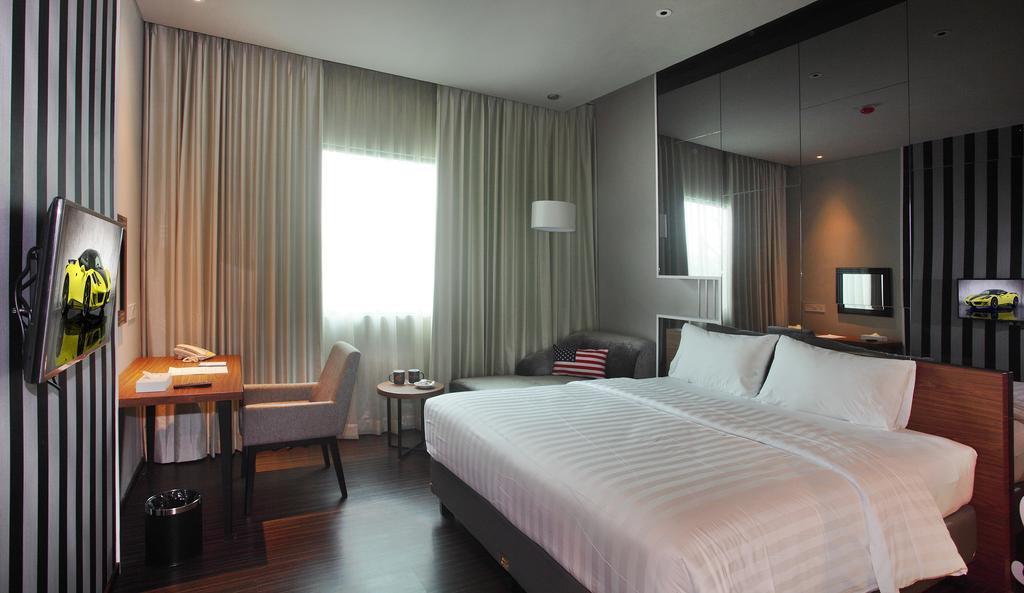 Superior Couple Room