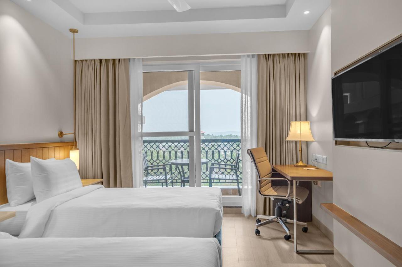 Pool View Twin Balcony -Kids’ swim classes + 15% off Food & Beverage - Happy Hours 1+1 on Select Drinks (11:00 AM - 7:00 PM)
