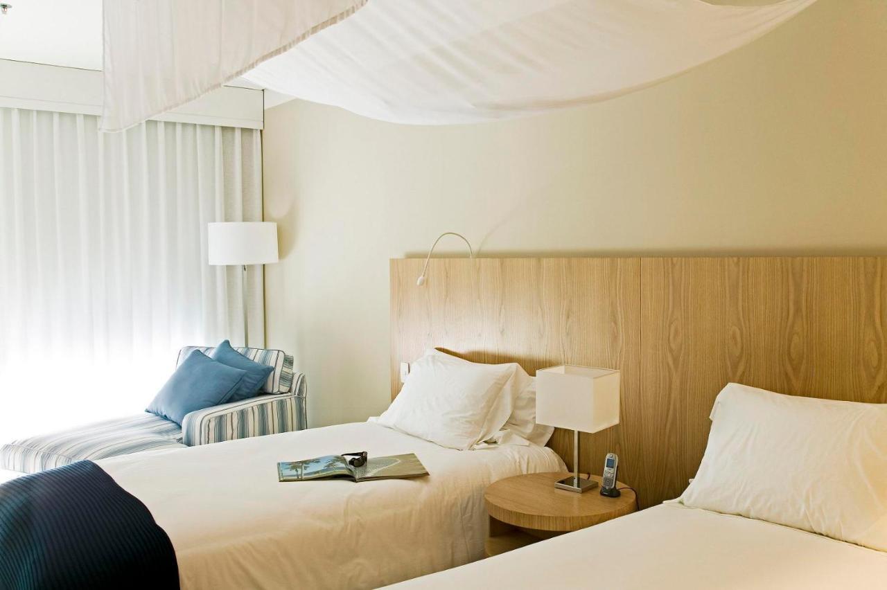 Classic Twin Room with Balcony