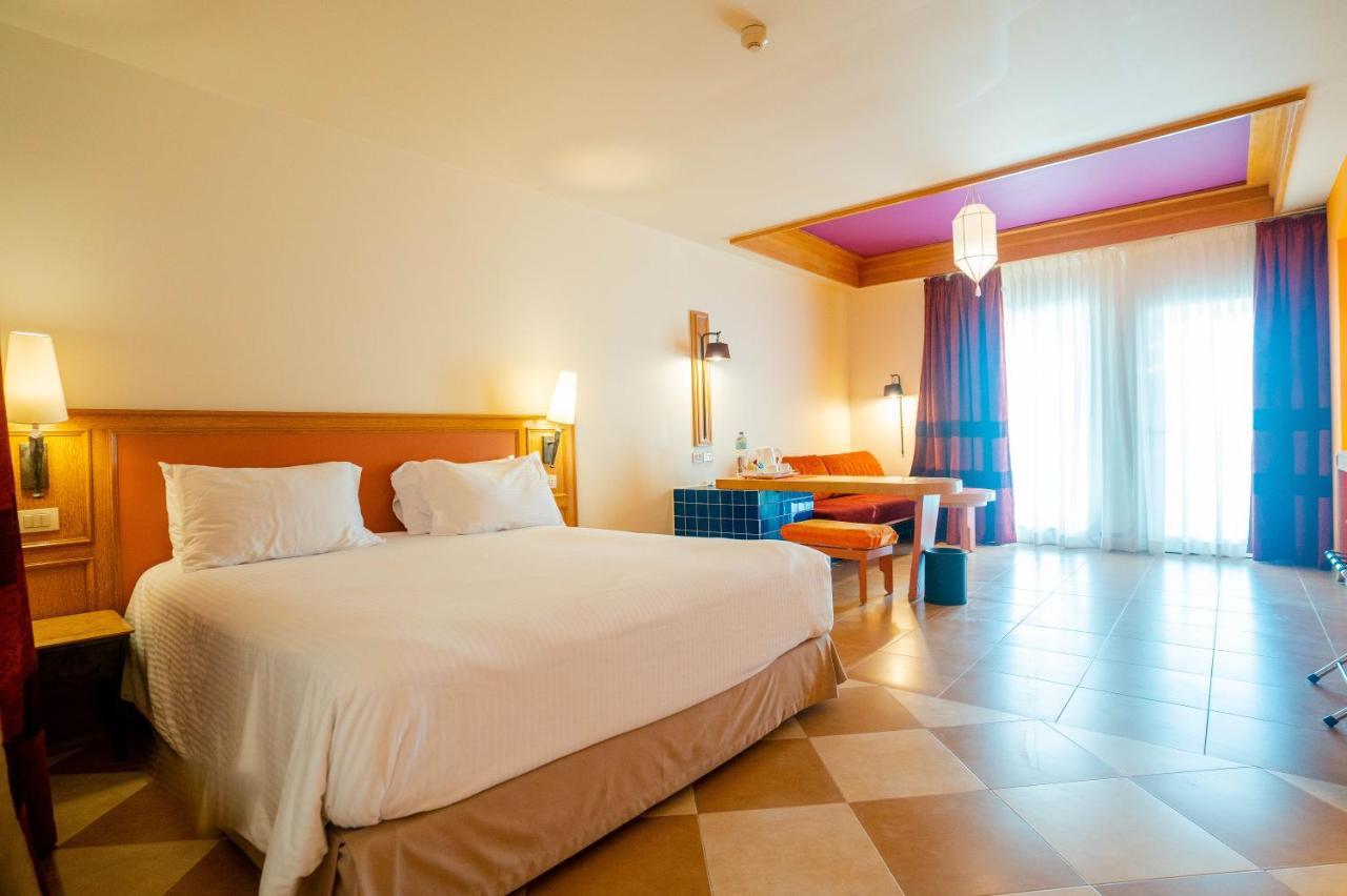  Family Suite with a Separate Bunk Beds Kids room, Garden side (Palm Wing)