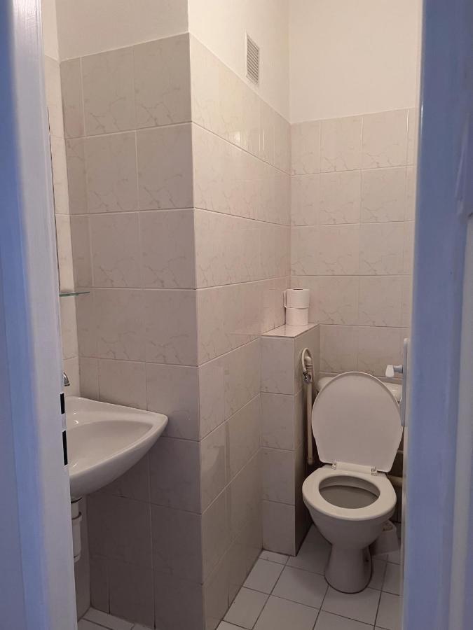 Apartment with Air Conditioning