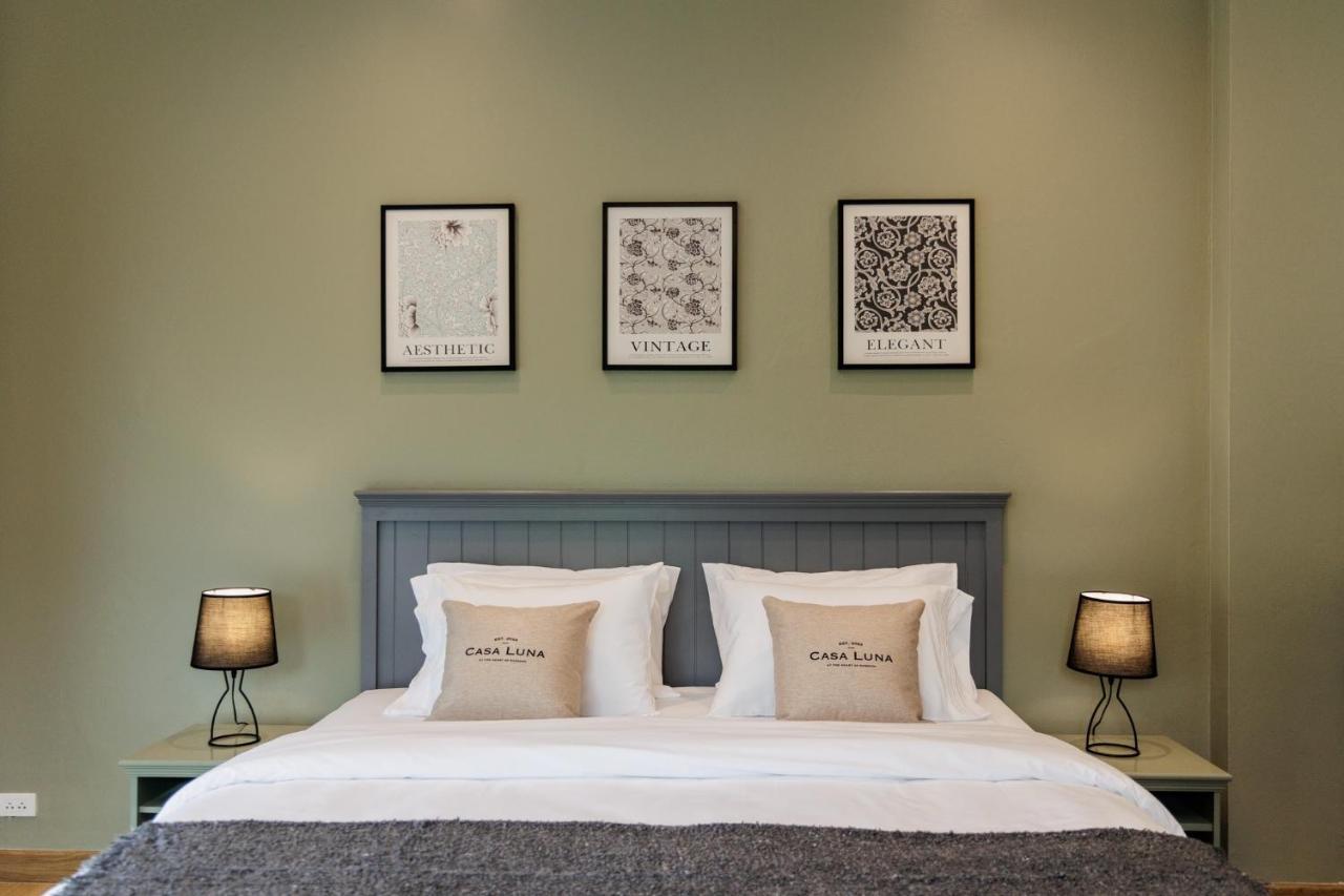 Deluxe King Room,1424465976:JPEG
