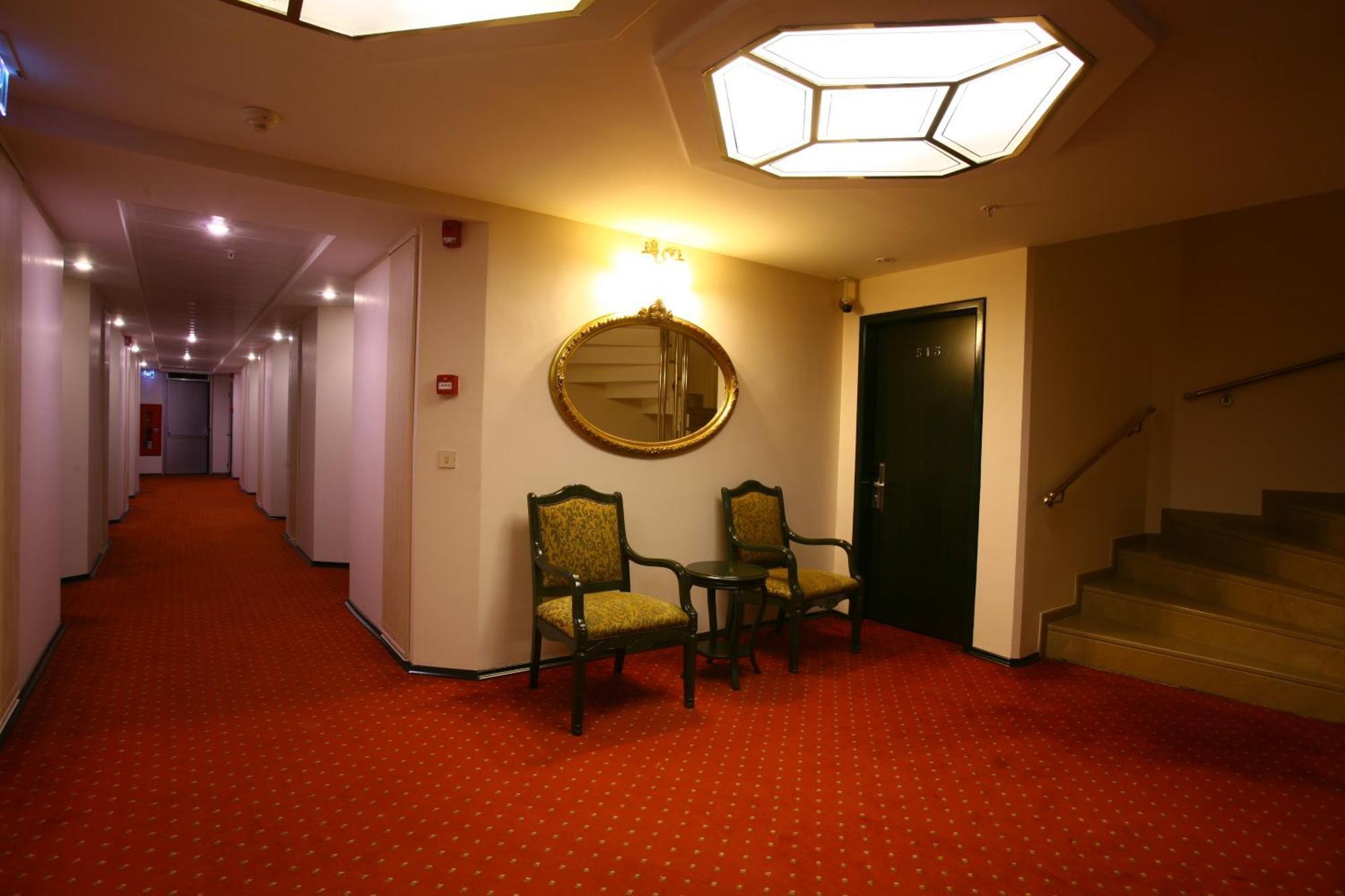 Large Double Room