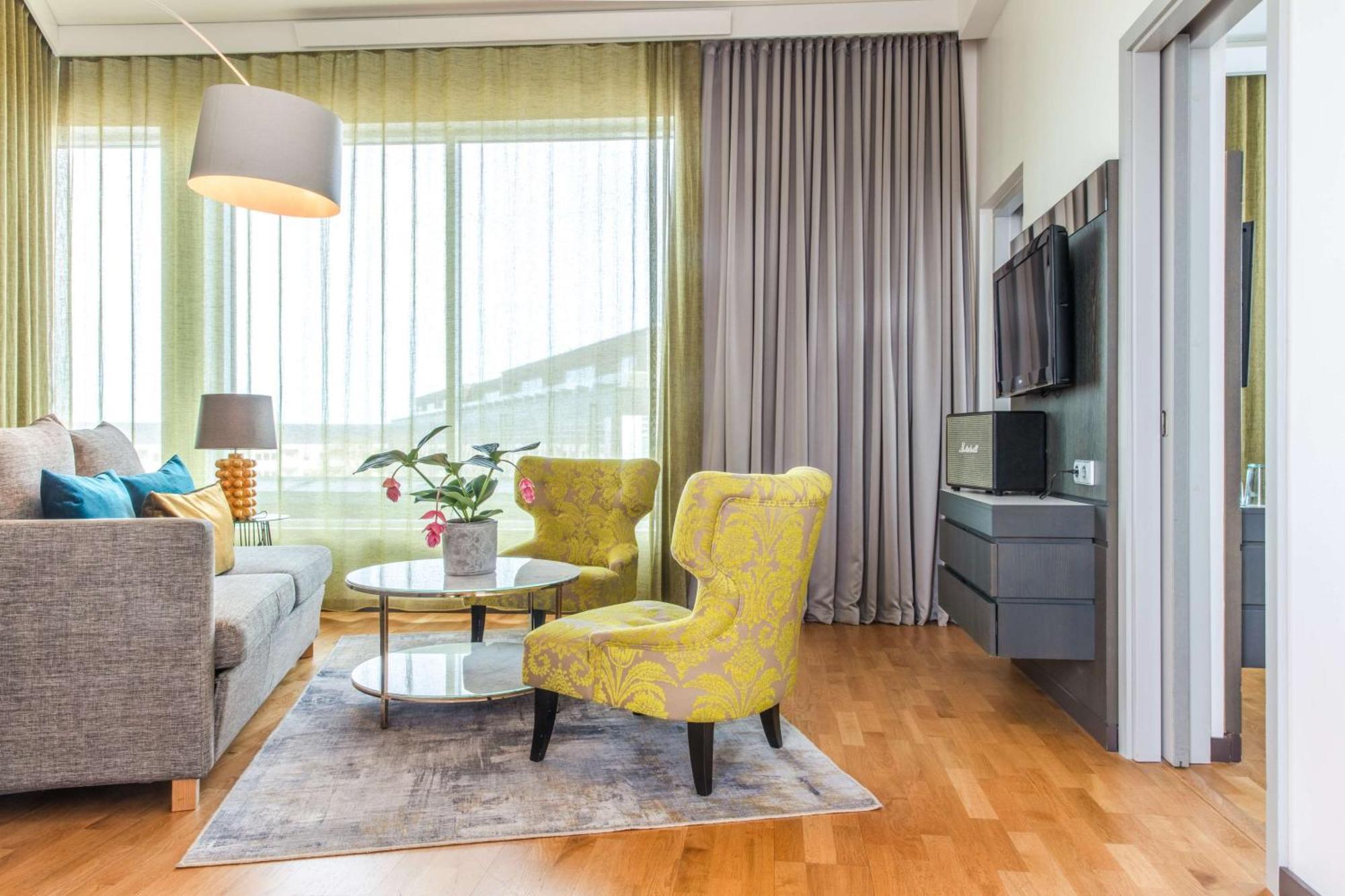 One-Bedroom Suite