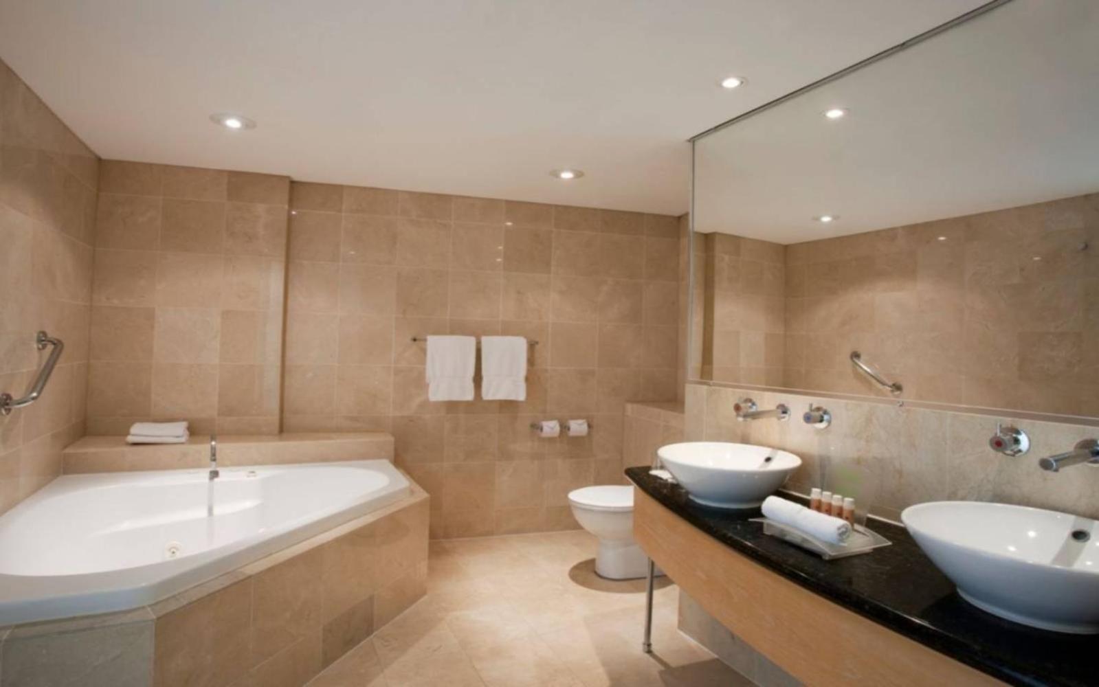 Spa King Suite with Harbor View