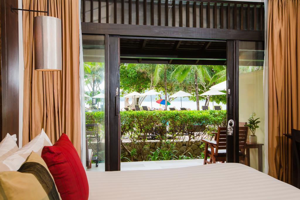 Deluxe Sea View