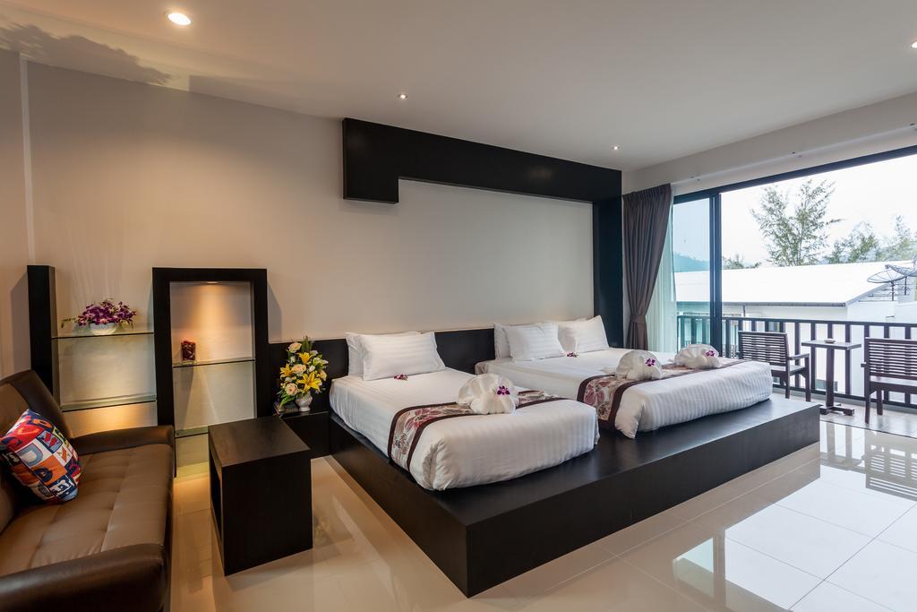 Triple Room with Bath