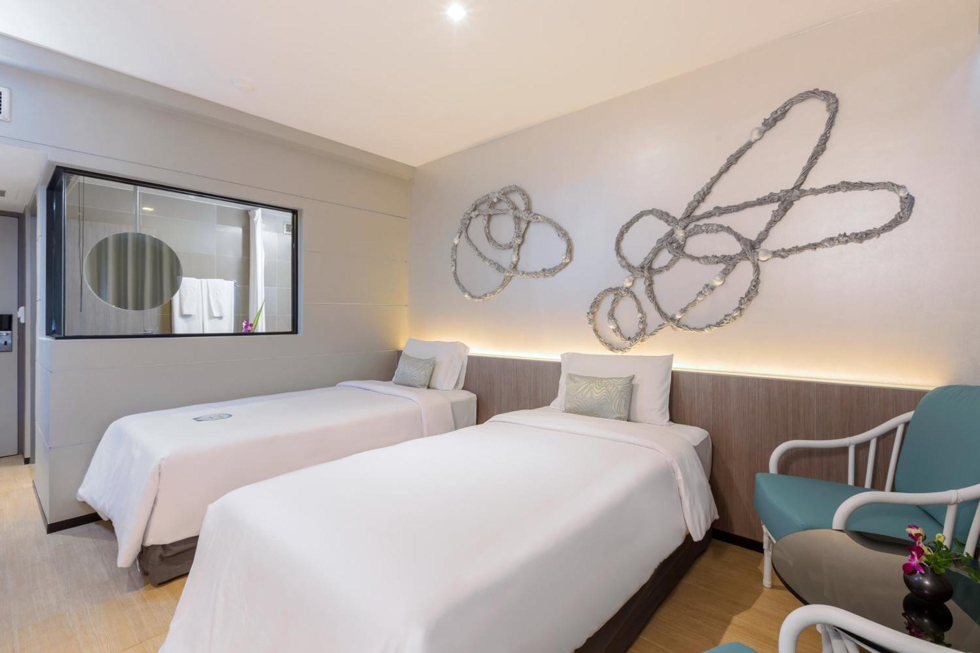 Superior Twin Room