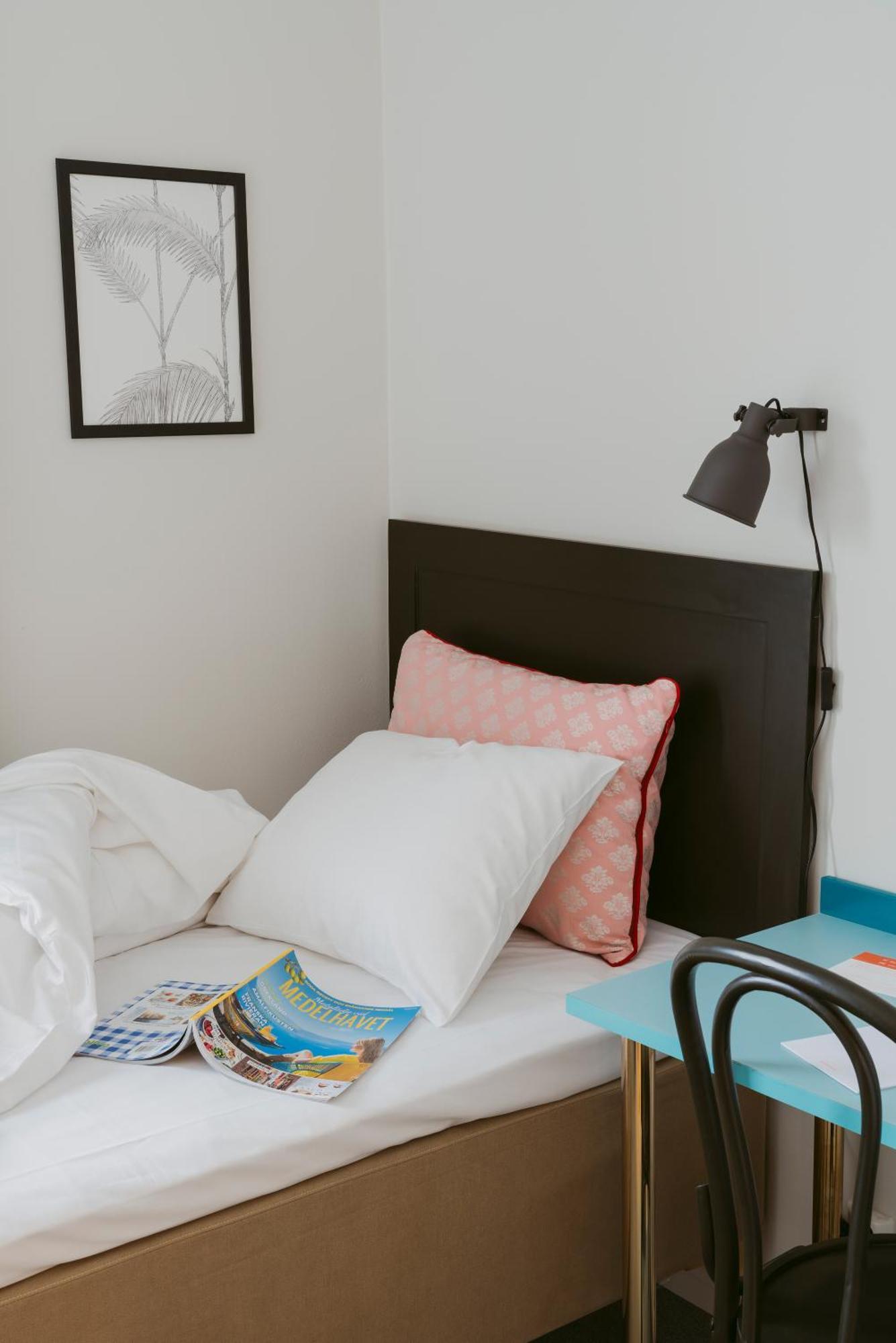 Small Single Room
