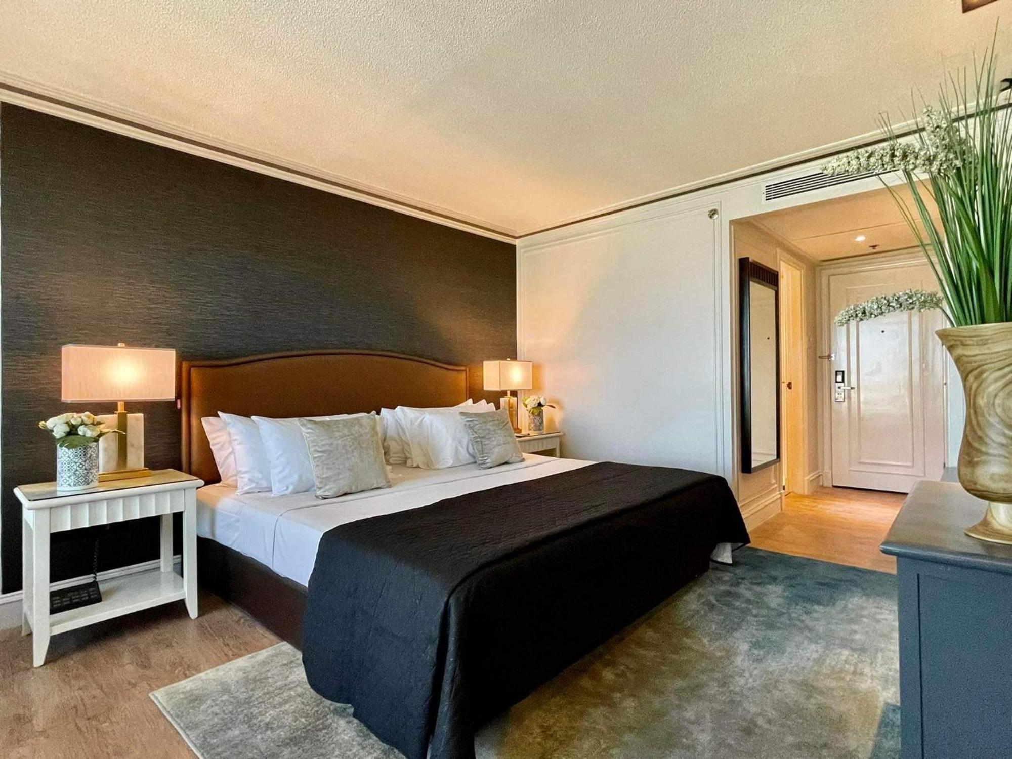 Premier Double or Twin Room