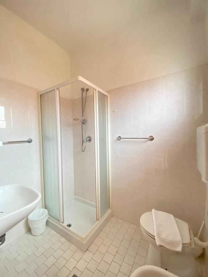 Budget Single Room