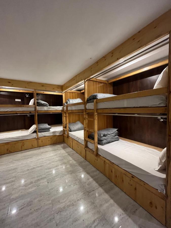 Bed in 8-Bed Mixed Dormitory Room
