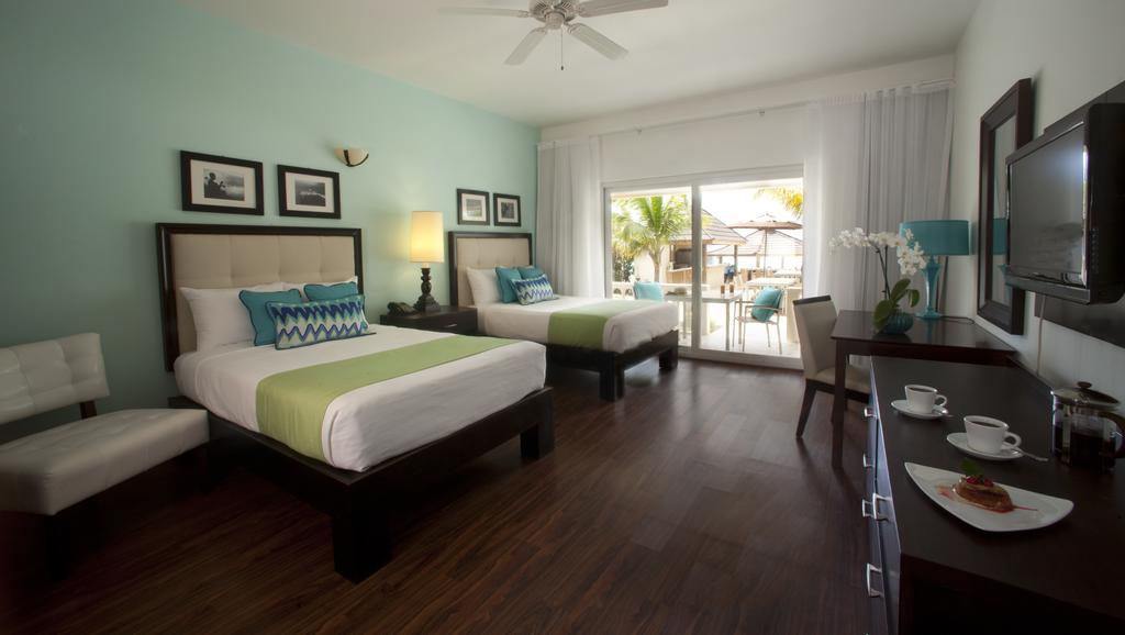 King Junior Suite with Ocean View