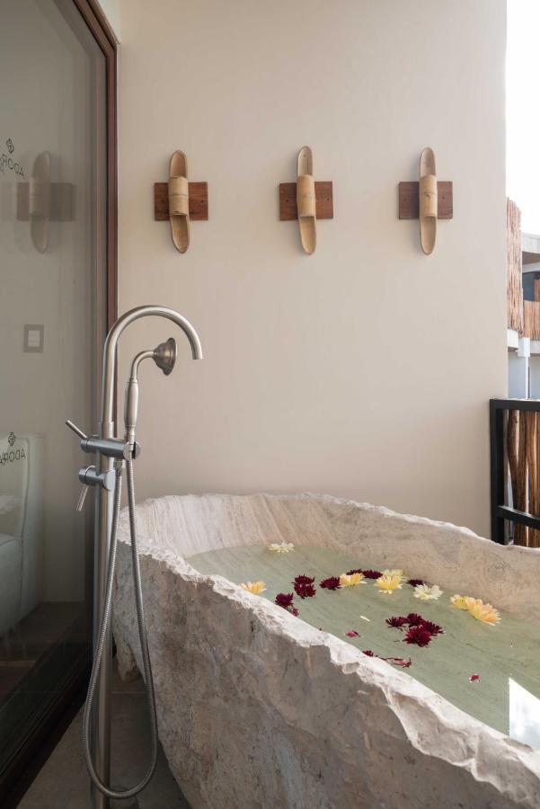 Deluxe King Studio