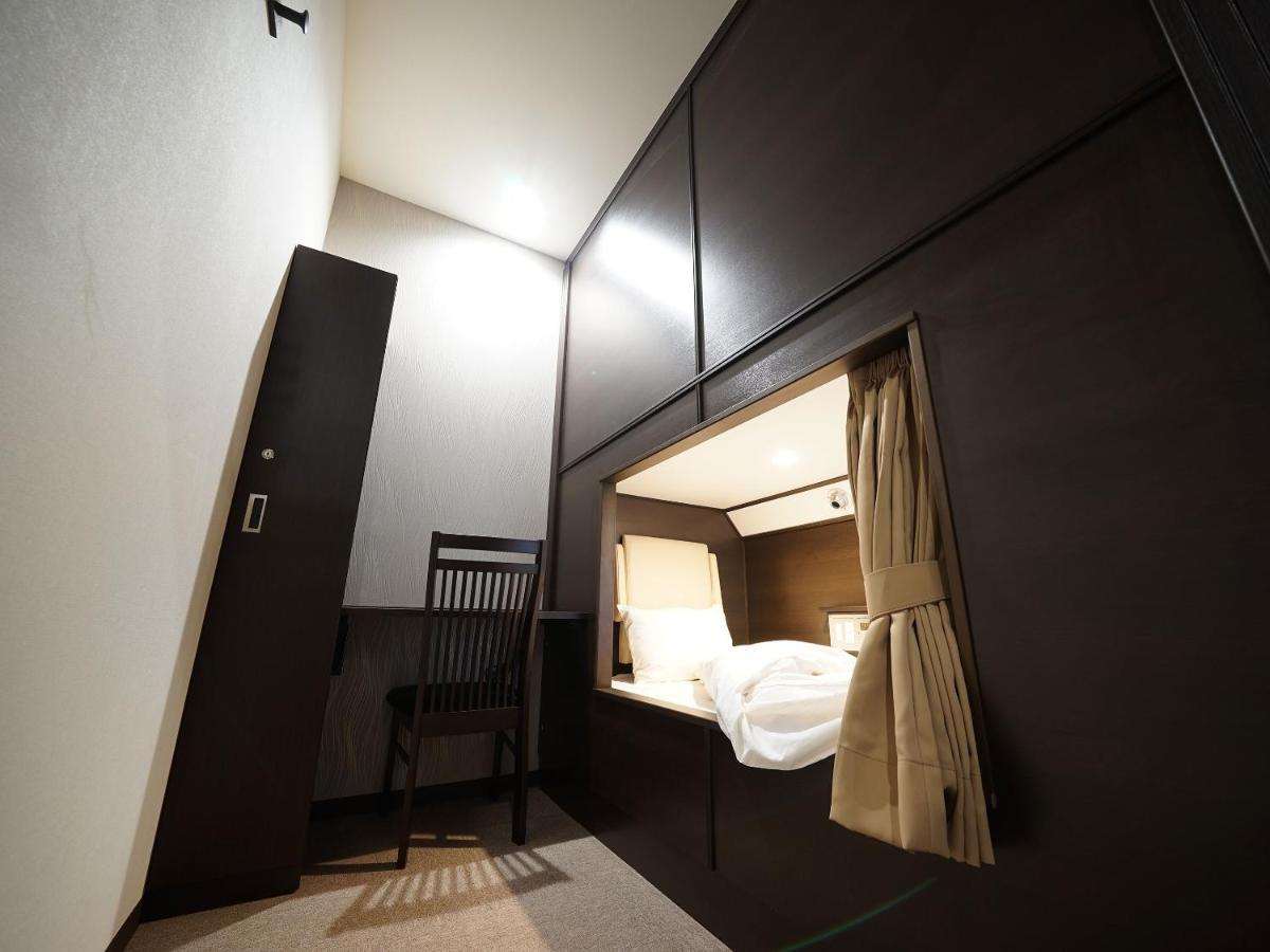 Semi-Private Cabin - Male Only