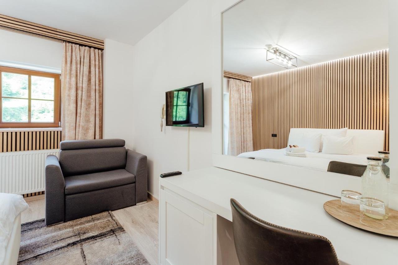 Double or Twin Room with Balcony