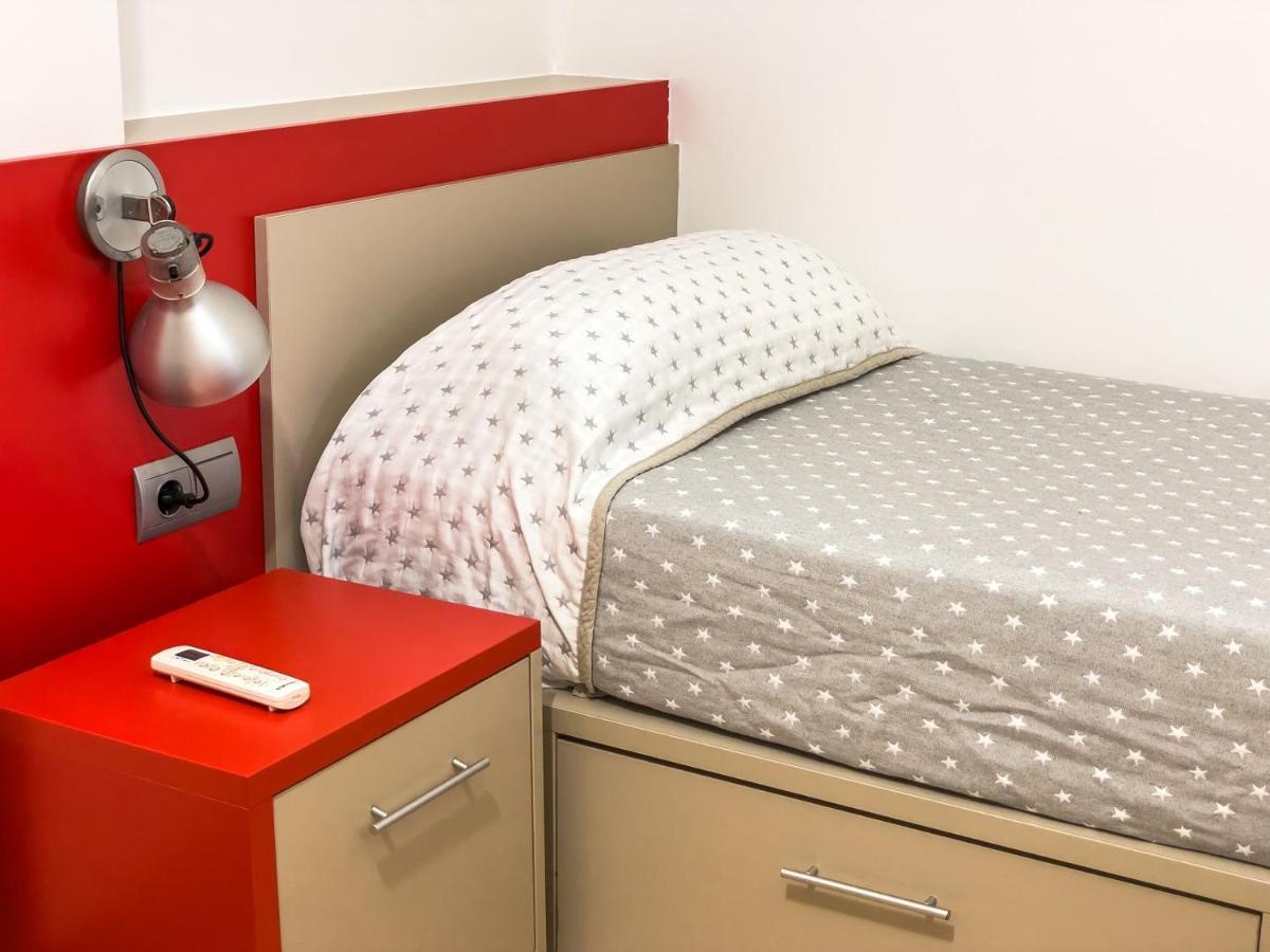 Single Room with Private Bathroom