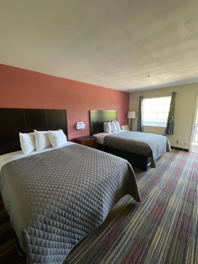 Queen Room - Disability Access