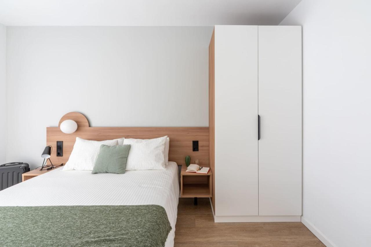 Shop & Stay Package - Room with Breakfast with One Shopper's Bag