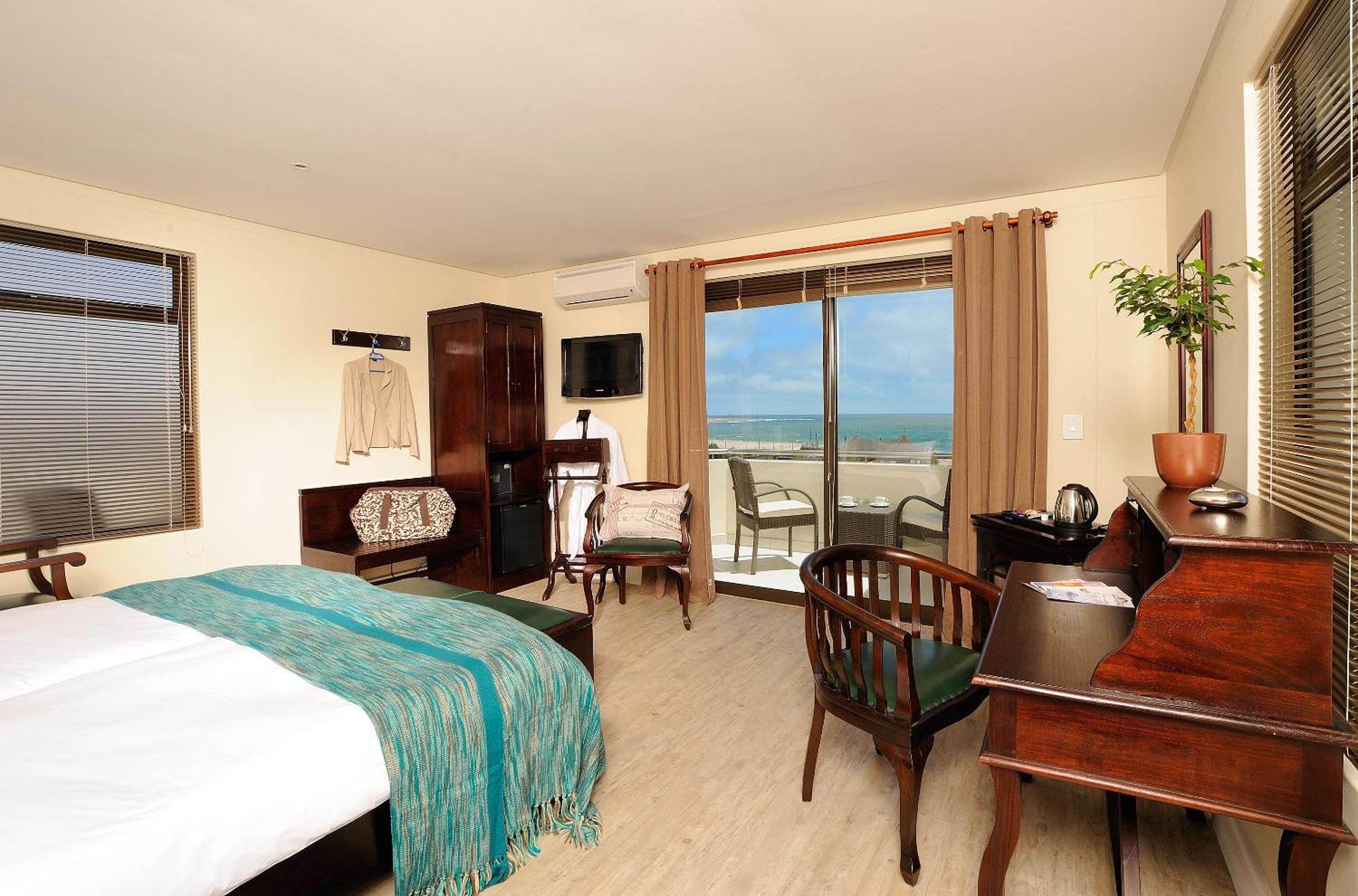 Comfort Twin Room with Sea View