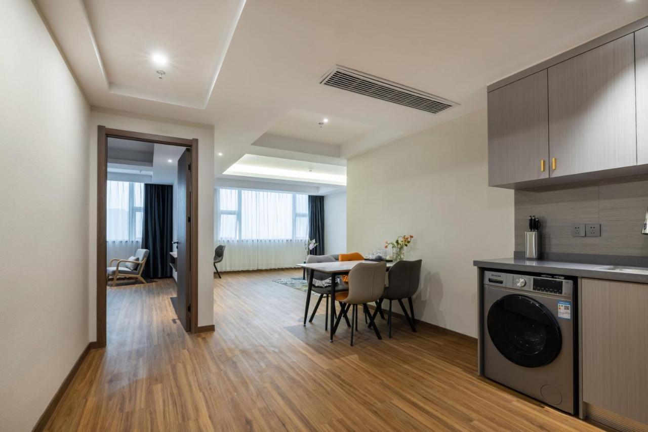 Premier One-Bedroom Studio